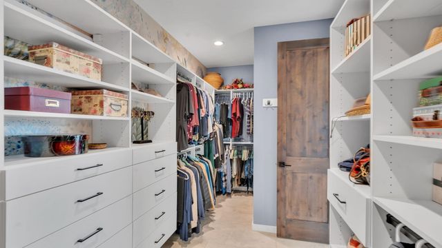 60 Camino De Claudio, Corrales, NM 87048