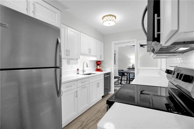 725 Dalrymple Road 8-I, Atlanta, GA 30328