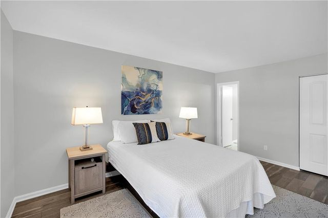 725 Dalrymple Road 8-I, Atlanta, GA 30328