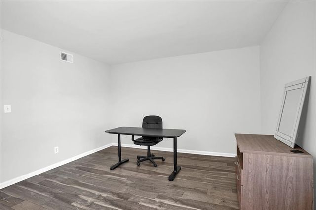 725 Dalrymple Road 8-I, Atlanta, GA 30328