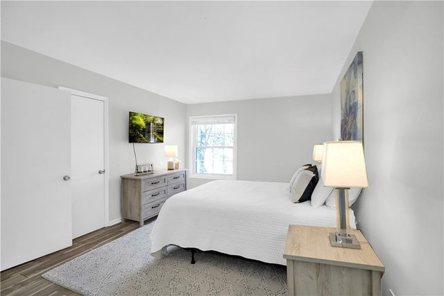 725 Dalrymple Road 8-I, Atlanta, GA 30328