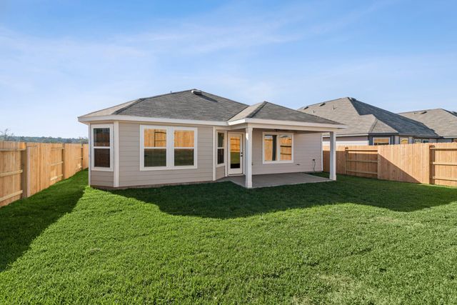 16940 Jim Sharp Drive, Montgomery, TX 77316