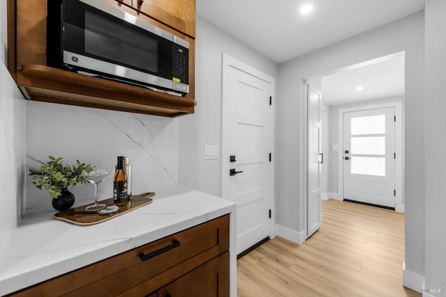 2192 1st Ave, Napa, CA 94558