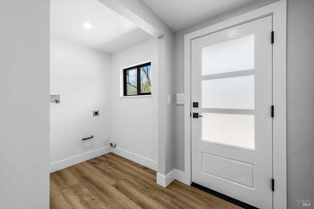 2192 1st Ave, Napa, CA 94558