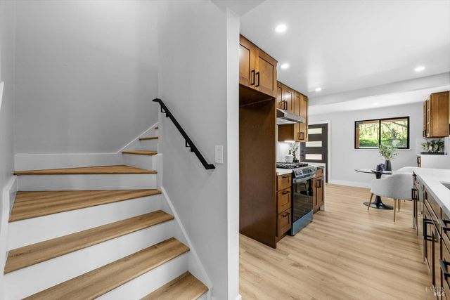 2192 1st Ave, Napa, CA 94558