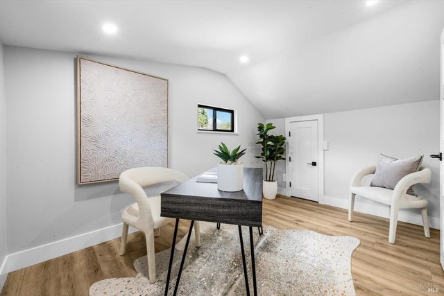 2192 1st Ave, Napa, CA 94558