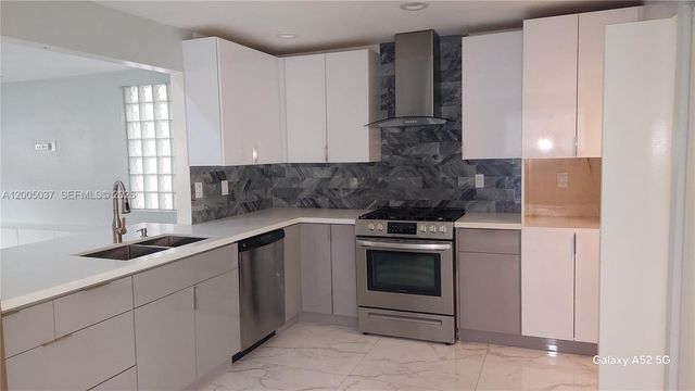 14631 SW 122nd Pl 14631, Miami, FL 33186