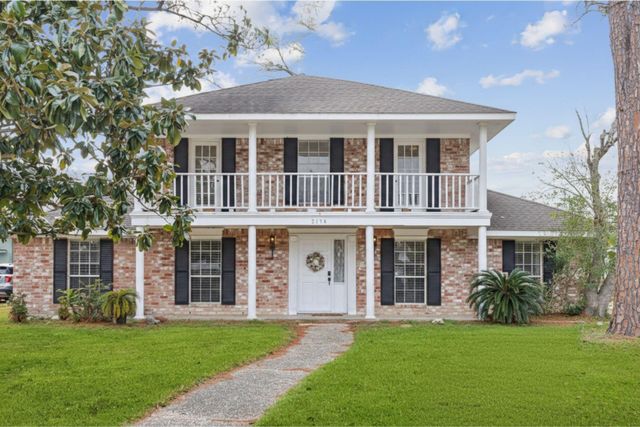 2114 Briarview Drive, Houston, TX 77077