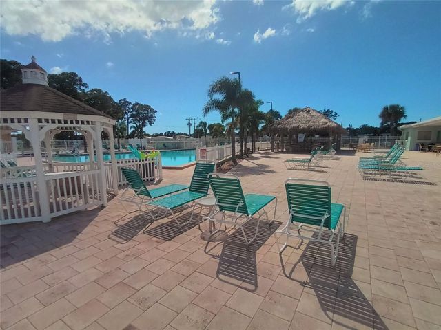 5221 BEECHMONT AVENUE, Sarasota, FL 34234