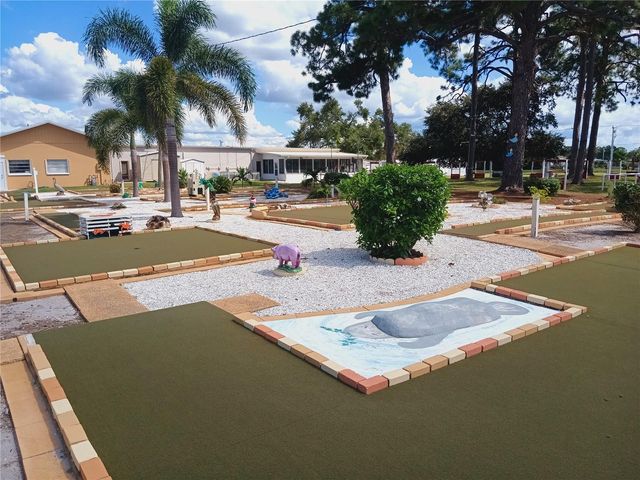 5221 BEECHMONT AVENUE, Sarasota, FL 34234