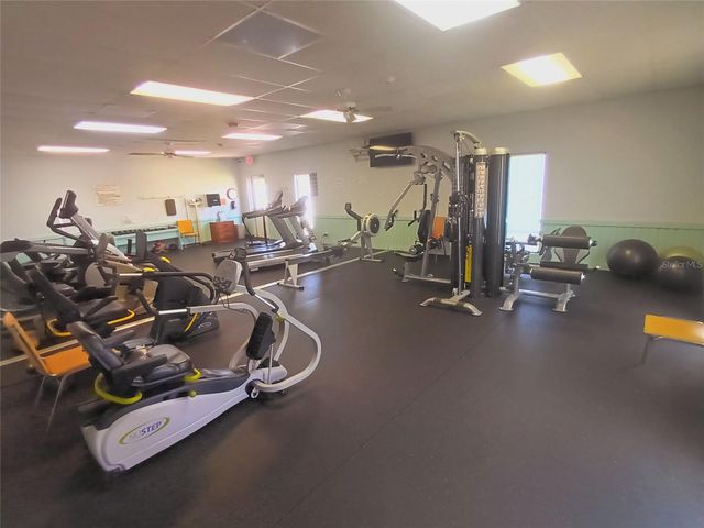 5221 BEECHMONT AVENUE, Sarasota, FL 34234