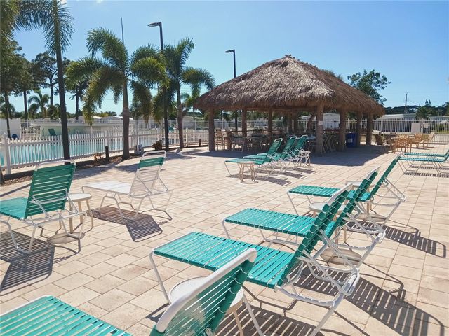 5221 BEECHMONT AVENUE, Sarasota, FL 34234