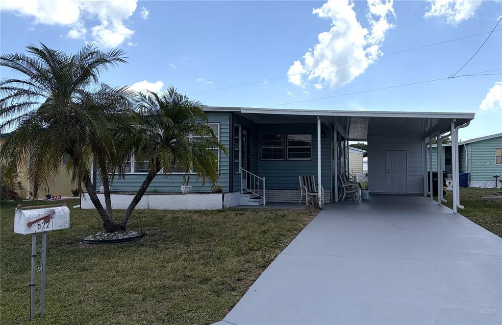 5221 BEECHMONT AVENUE, Sarasota, FL 34234