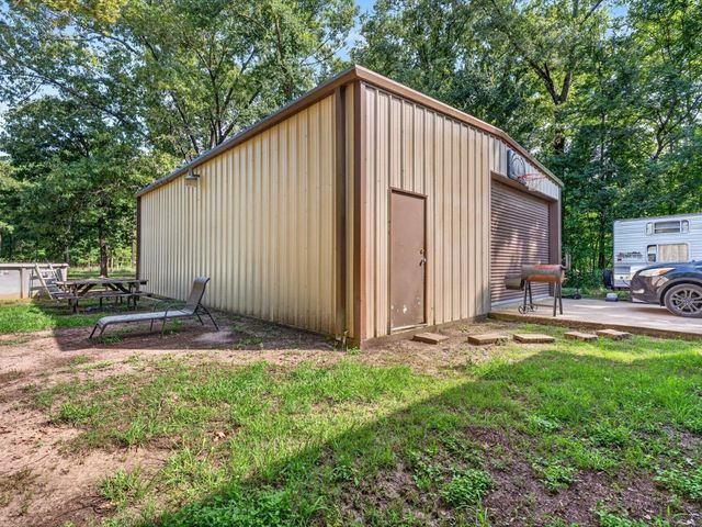 285 Mini Lane, Livingston, TX 77351