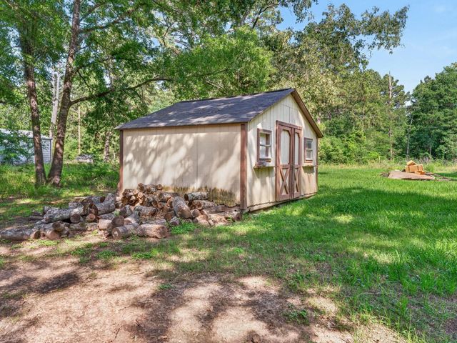 285 Mini Lane, Livingston, TX 77351