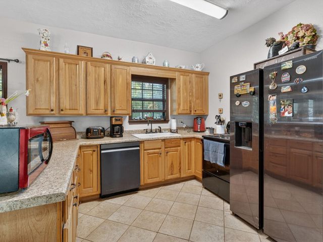 285 Mini Lane, Livingston, TX 77351