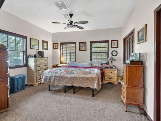 285 Mini Lane, Livingston, TX 77351
