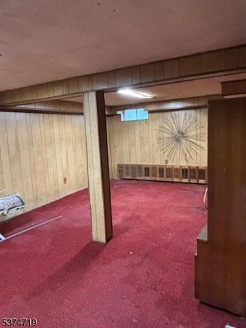 634 Bartell Pl, Ridgewood Village, NJ 07450