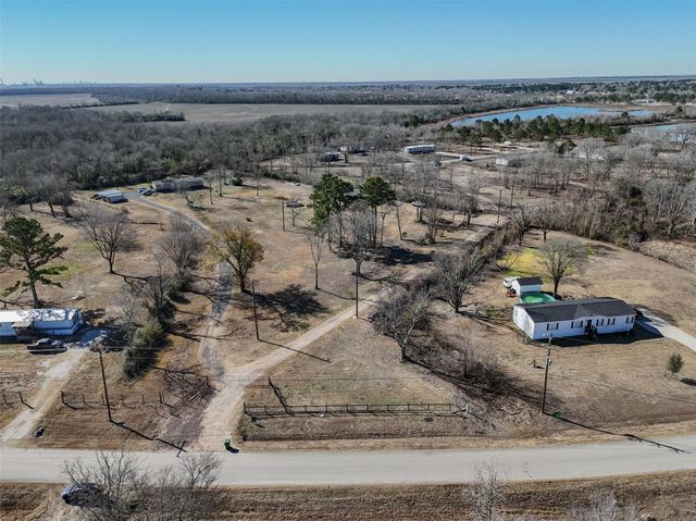 578 County Road 4863, Dayton, TX 77535