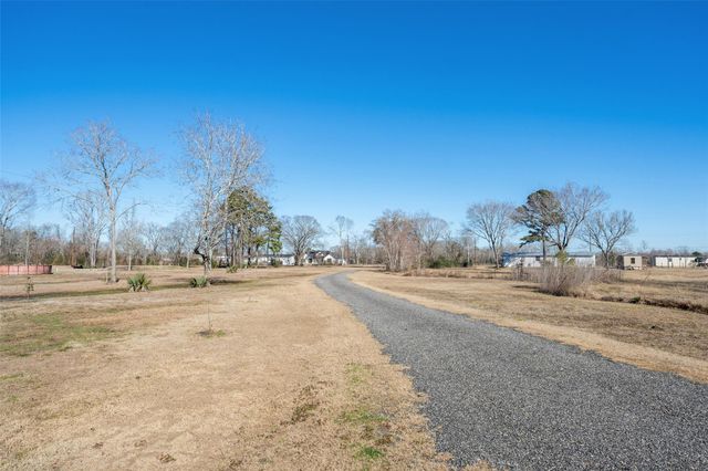 578 County Road 4863, Dayton, TX 77535