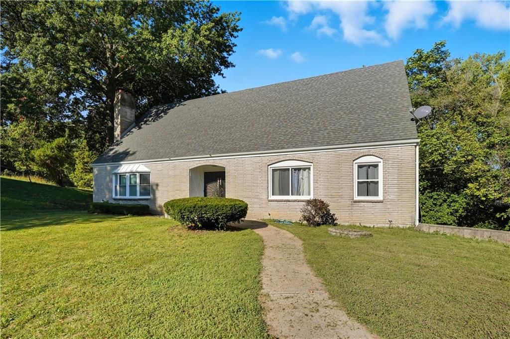 6136 & 6134 Brooklyn Avenue, Kansas City, MO 64110