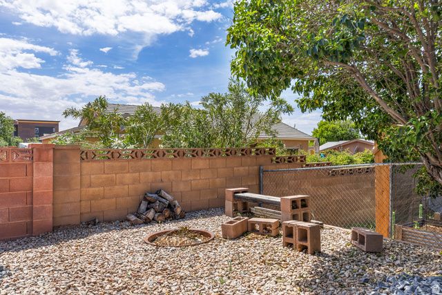 623 N 100 E, La Verkin, UT 84745