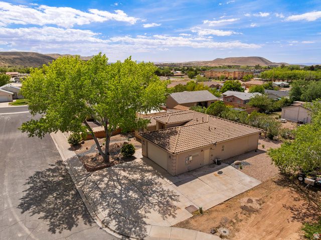 623 N 100 E, La Verkin, UT 84745