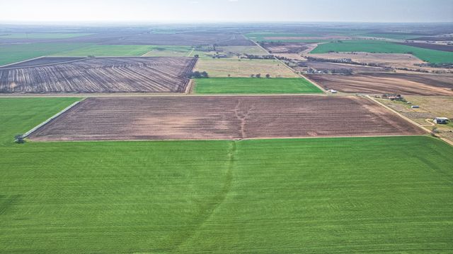 701 plainview, Mcgregor, TX 76657