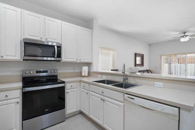 13758 SW 31st St, Miramar, FL 33027