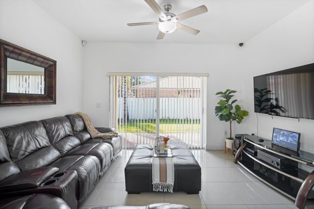 13758 SW 31st St, Miramar, FL 33027