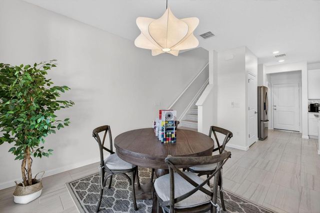 5624 SE Edgewater Circle, Stuart, FL 34997