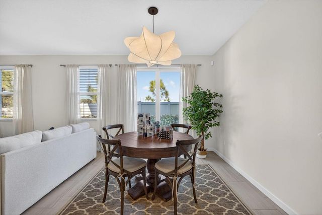 5624 SE Edgewater Circle, Stuart, FL 34997