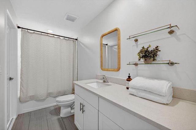 5624 SE Edgewater Circle, Stuart, FL 34997