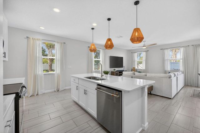 5624 SE Edgewater Circle, Stuart, FL 34997