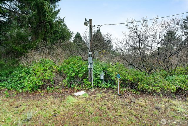 158 N Narwhal Loop NW, Ocean Shores, WA 98569