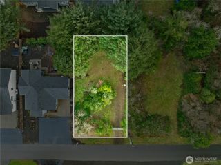 158 N Narwhal Loop NW, Ocean Shores, WA 98569