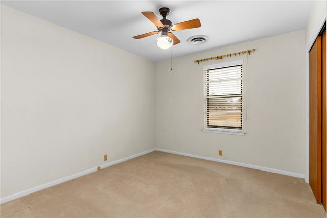 1301 Rose Avenue, Cleburne, TX 76033