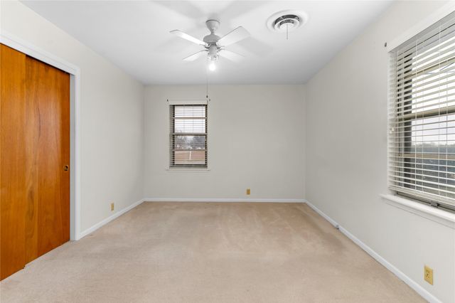 1301 Rose Avenue, Cleburne, TX 76033