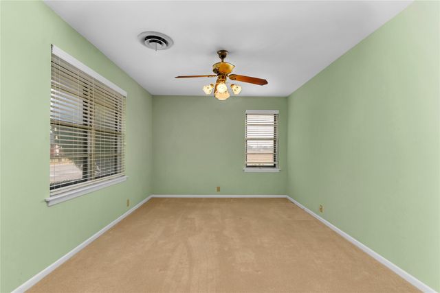 1301 Rose Avenue, Cleburne, TX 76033