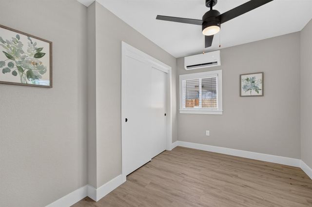 2296 Grove Ave, Sacramento, CA 95815