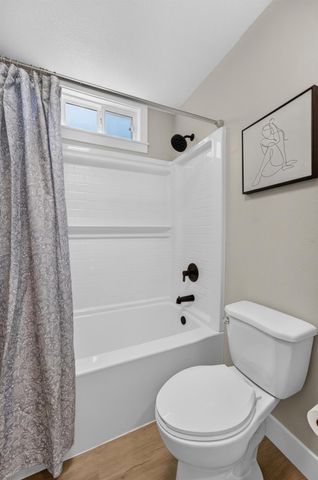 2296 Grove Ave, Sacramento, CA 95815