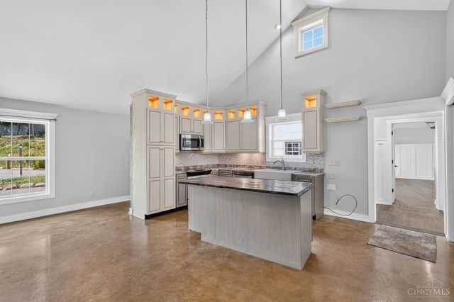1843 Adams Road, Hamilton Twp, OH 45140