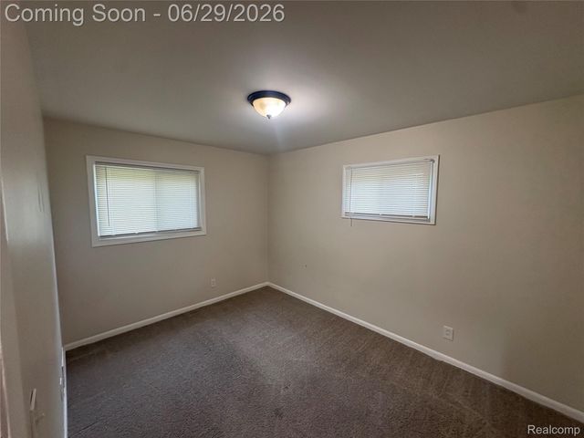 21840 Weller Avenue, Warren, MI 48089