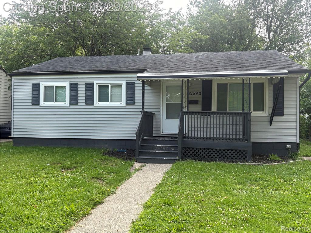 21840 Weller Avenue, Warren, MI 48089