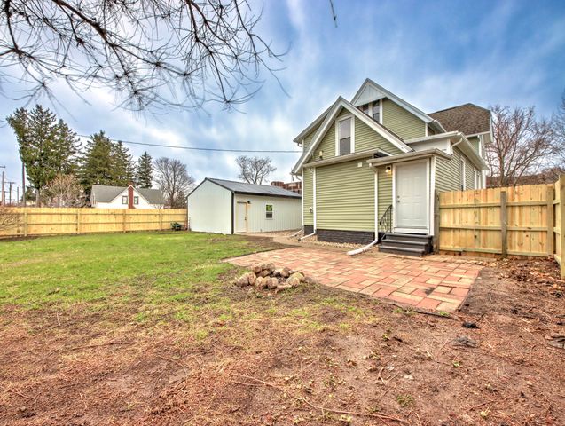 1005 Harrison Street, La Porte, IN 46350