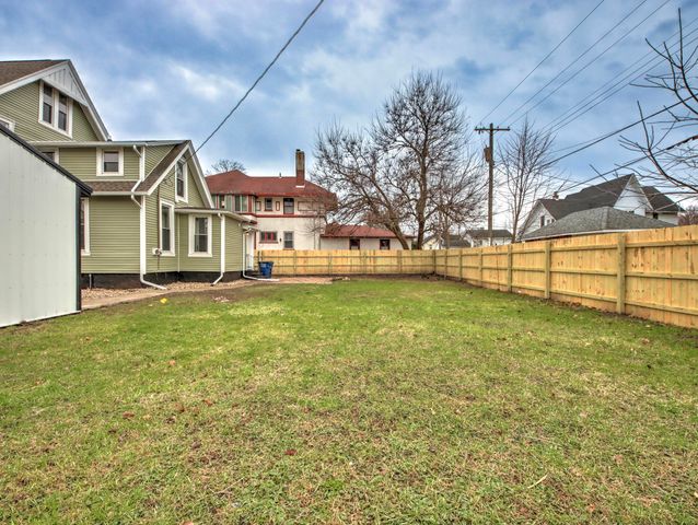 1005 Harrison Street, La Porte, IN 46350