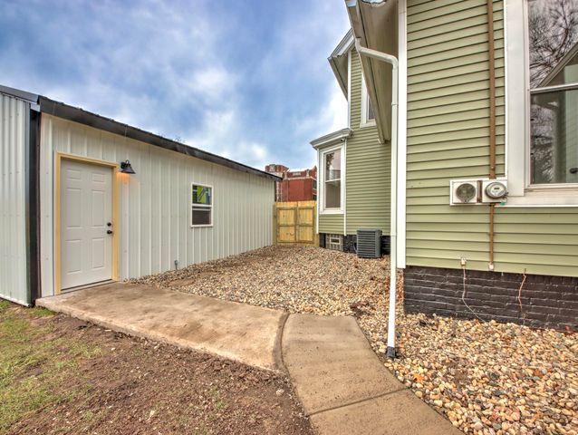 1005 Harrison Street, La Porte, IN 46350