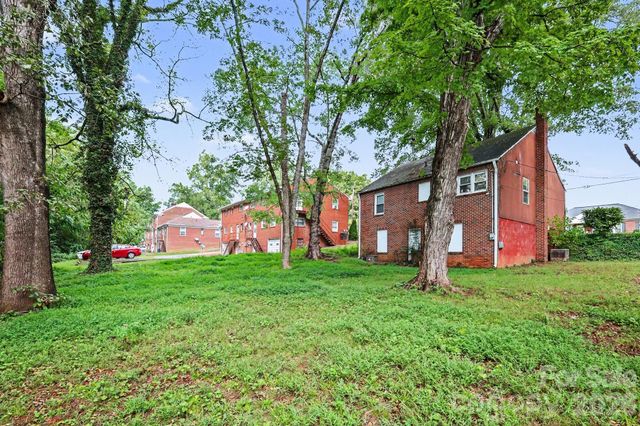 321 N Bost Street, Statesville, NC 28677