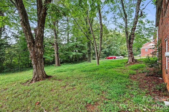 321 N Bost Street, Statesville, NC 28677