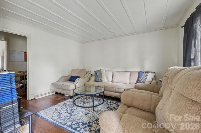 321 N Bost Street, Statesville, NC 28677